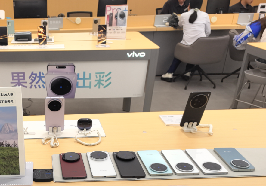 打破“靜默”管理：拾音器在連鎖門(mén)店中的數(shù)字化進(jìn)階之路